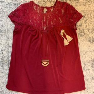 Express blouse with lace top